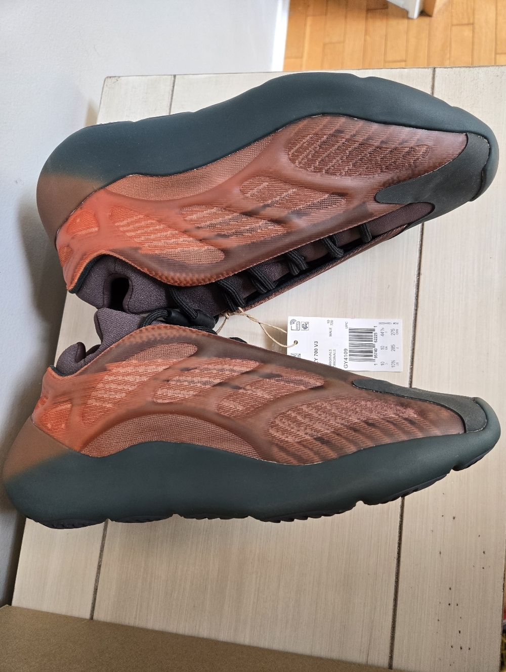 Adidas Yeezy 700 V3 'Copper Fade' Men's Lifestyle Shoes GY4109 Size 10.5 - Picture 5 of 13